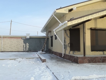 Коллектор для водостока Lux, пломбир - 71