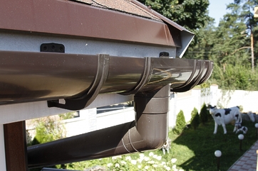 Муфта соединительная для водостока Lux, шоколад - 41